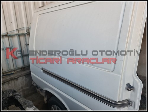 Volkswagen Transporter T4 Sağ Arka Çamurluk